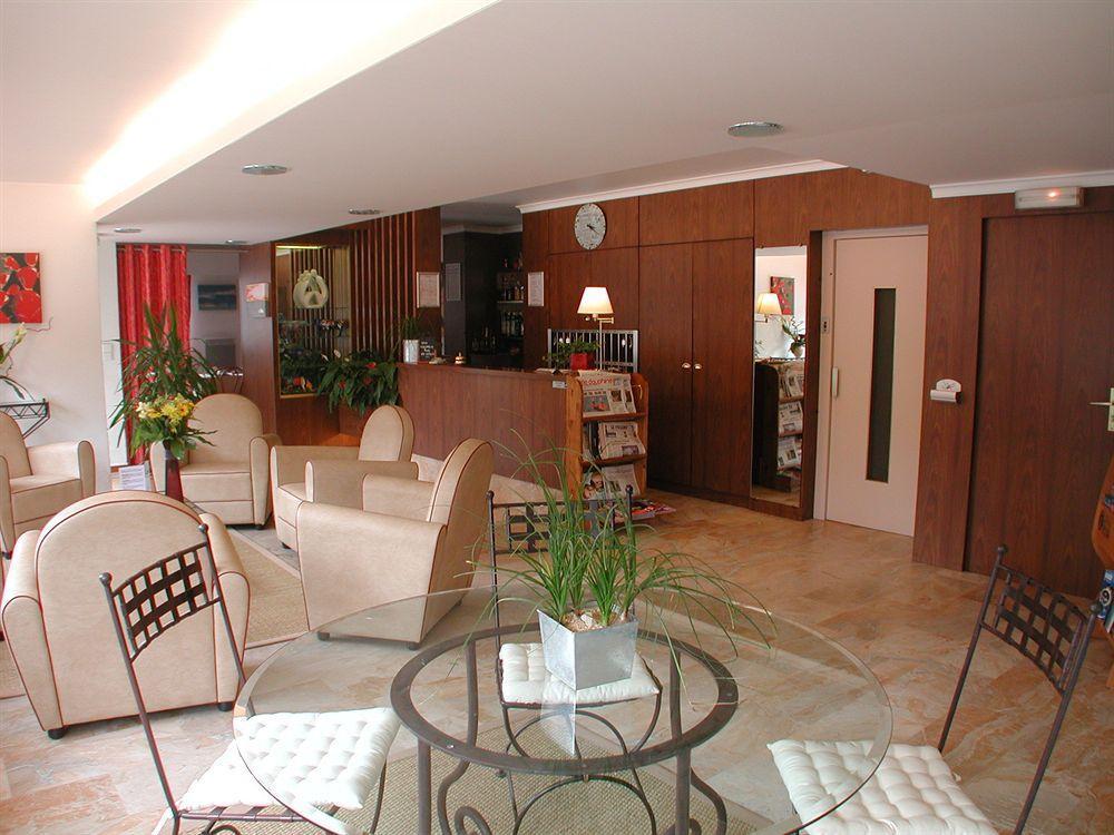 Hotel Atalante Annemasse Exterior foto